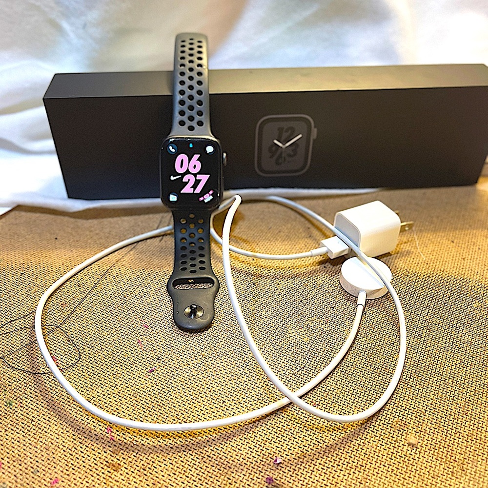 Apple Nike s 4 44 mm gps+cellular